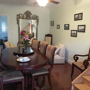 Margate House *** Redcliffe